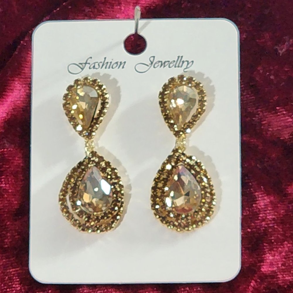 OLE Emerald Golden earrings new